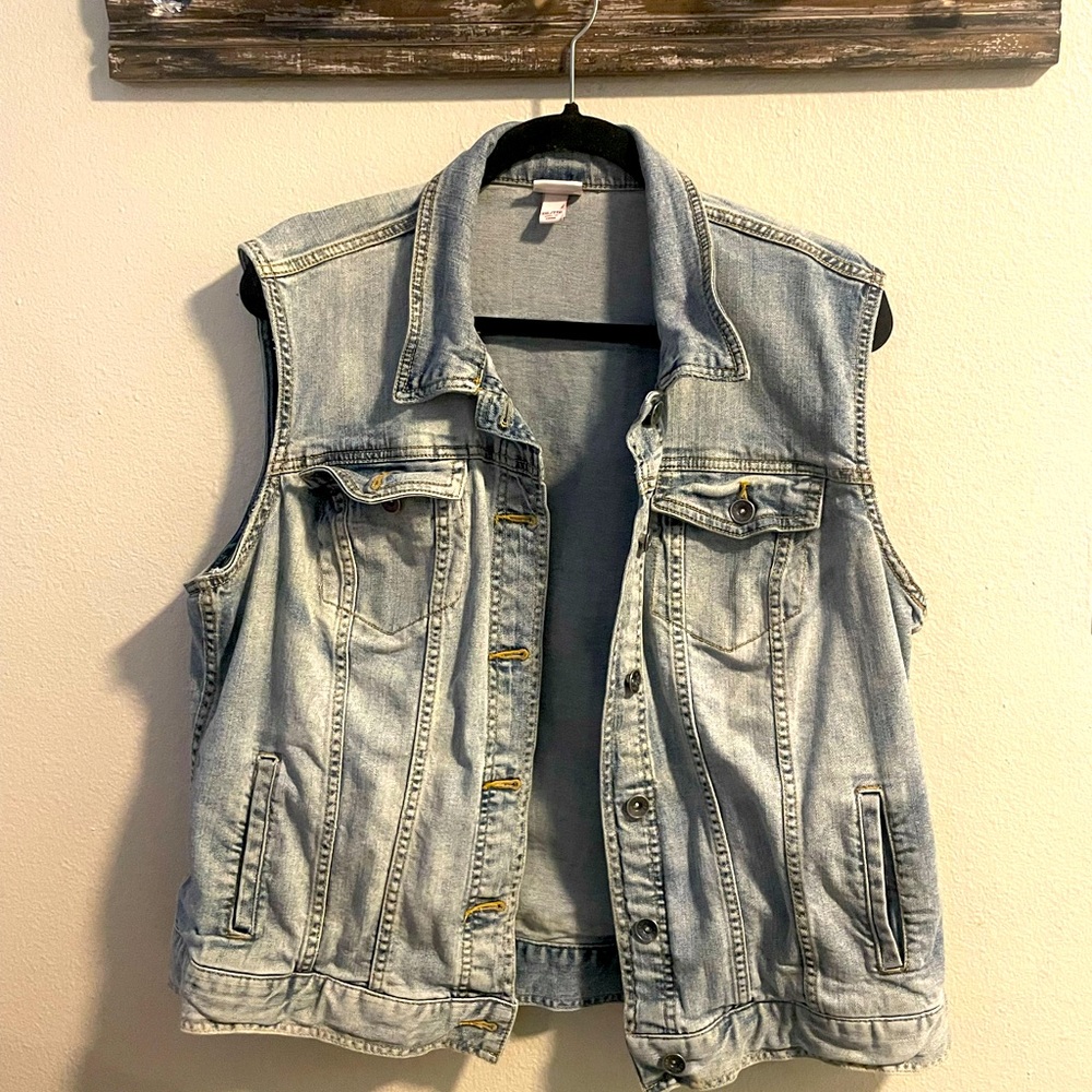 Sleeveless jean jacket XXL